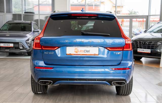 Volvo XC60 2.0 Plug-in Hybrid 390cp 4x4 R-Design