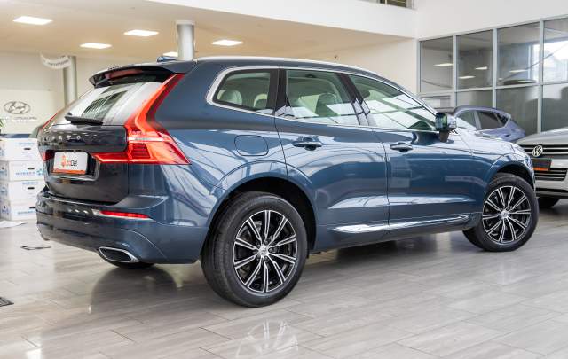 Volvo XC 60 2.0i Plug-In Hybrid 390cp 4x4 Aut.